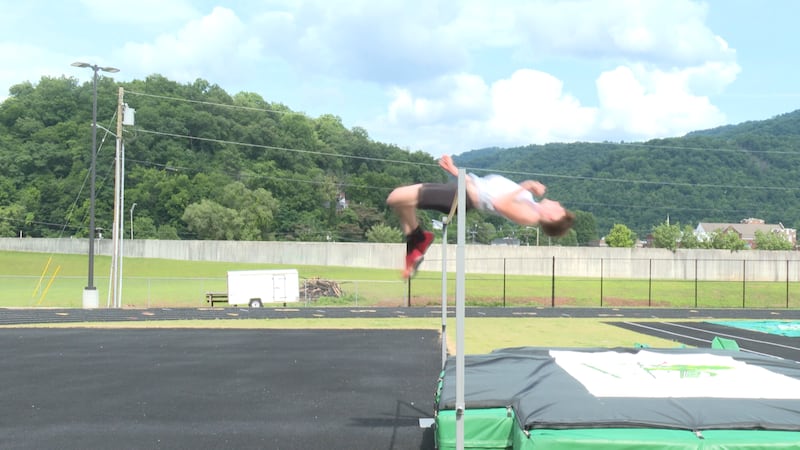 Izack Saylor recaps sophomore track season