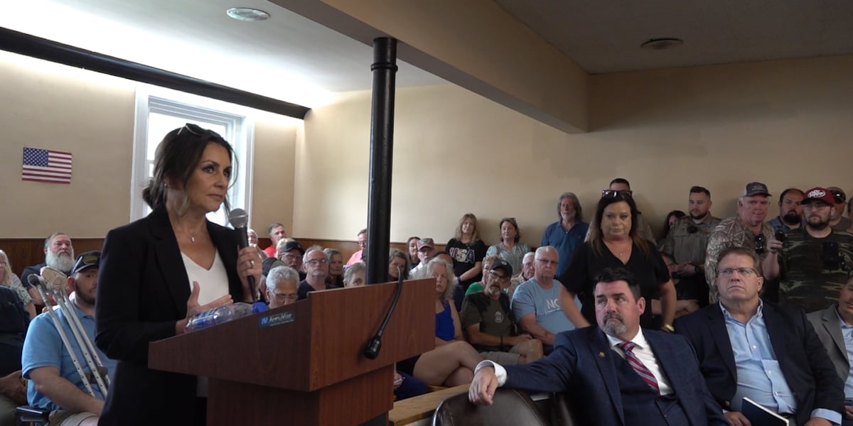 Bell County residents pack courthouse to oppose data center construction