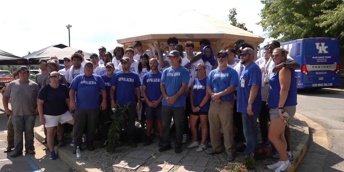 Kentucky men's basketball team builds healing garden for cancer patients at Hazard ARH