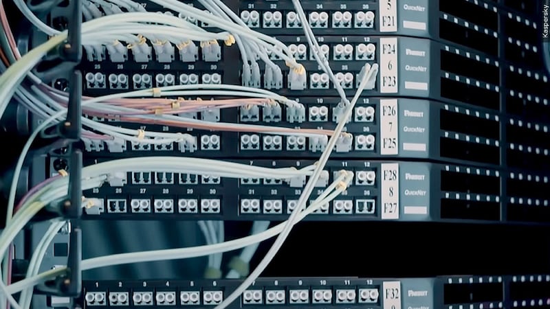 Harlan County Fiscal Court signs contract for high speed internet Harlan County Fiscal Court signs contract for high speed internet