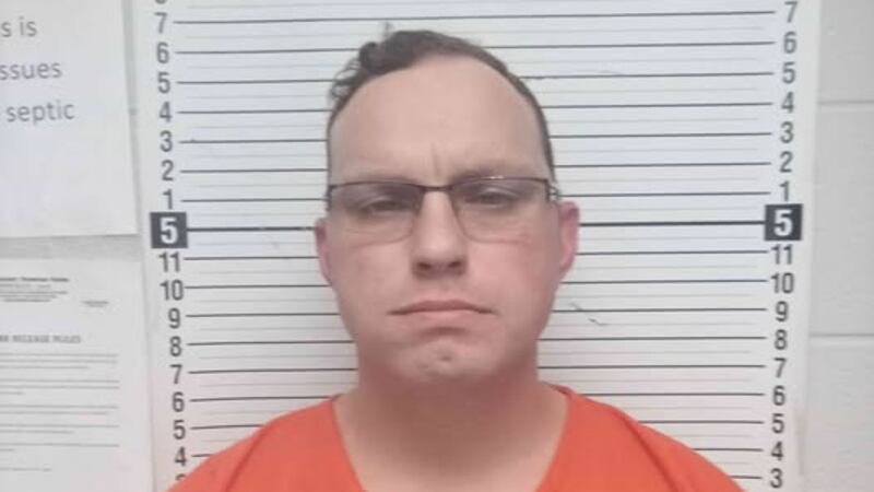 Police make arrest in smoke and vape store burglary Police make arrest in smoke and vape store burglary