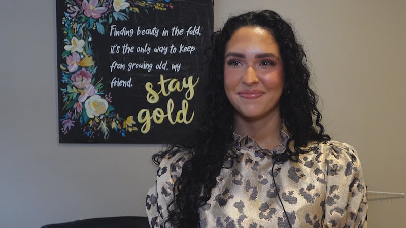 Macey Watts, Stay Gold Aesthetics