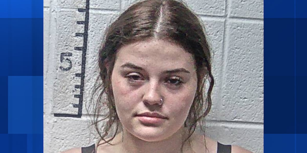 Letcher Co. woman arrested after allegedly driving on wrong side of road, threatening officer
