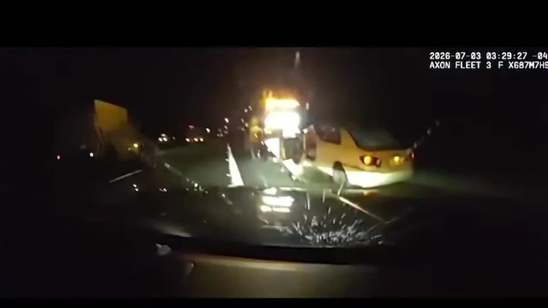 WATCH: Dashcam footage shows moment Upstate deputy was rear-ended on I-85